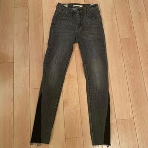 BLACK/GRAY 721 HIGH RISE SKINNY LEVI'S